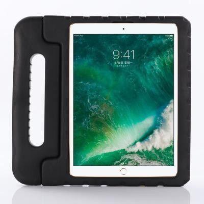 Stöttåligt Skal med handtag för iPad Pro 11