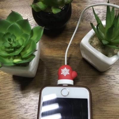 Christmas Cable Bites - Skyddar din iPhone kabel - Glove