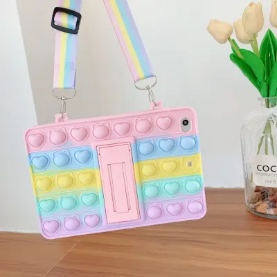 Trolsk Kids Case with strap - Bubble Rainbow (iPad 11/iPad 10,9 (2022))