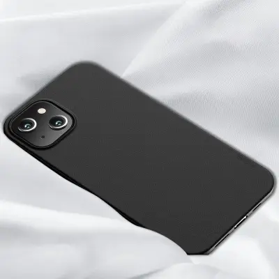 X-LEVEL Guardian Series Matte TPU Mobilskal för iPhone 13 - Svart