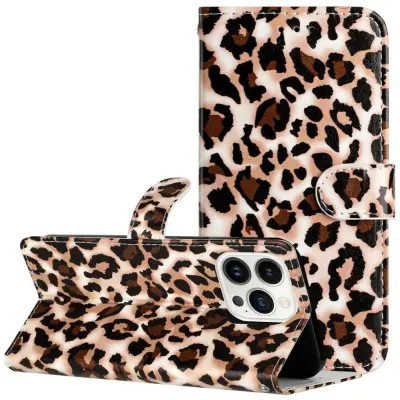 Trolsk Animal Print Wallet (iPhone 16 Pro)