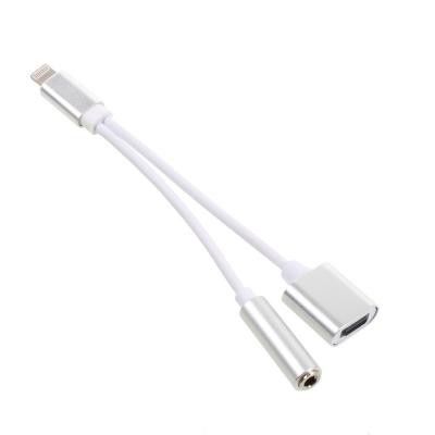 2-i-1 Lightning till 3,5 mm hörlursuttag adapter - Silver