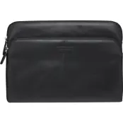 Dbramante1928 Skagen Pro+ New Edition (Macbook Pro/Air 13) - Svart