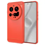 Xiaomi 15 Ultra Mobilskal Carbon Fiber Texture Brushed - Röd